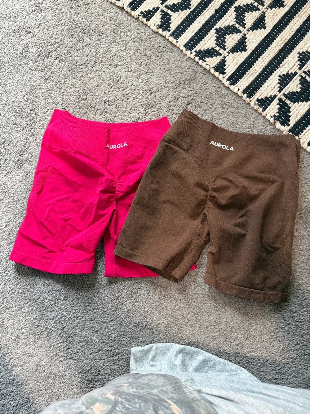 Aurola High-Waist Bike Shorts — Hot Pink & Chocolate Brown